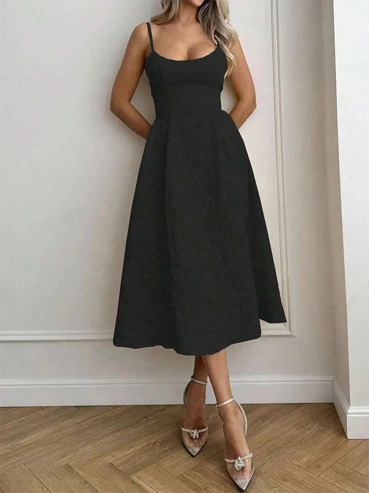 Roberta | Vestido Elegante de Verão